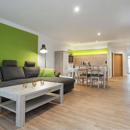 Haus Strandeck Suedstrand 17 Apartment Goehren (Ruegen)